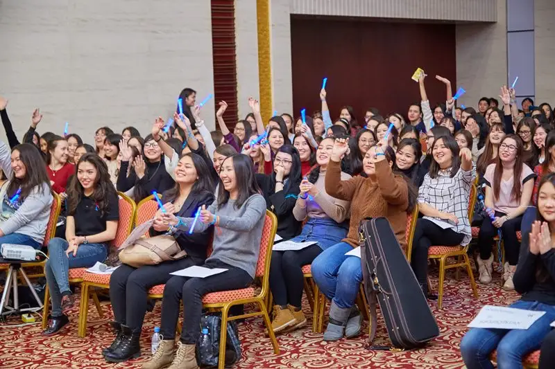 Танымал корей әншісі қазақ тілінде ән айтты