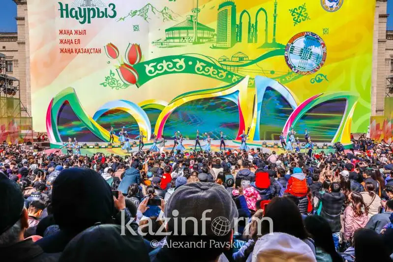 Almatyda Naýryz sán-saltanatymen ótip jatyr - fotoreportaj
