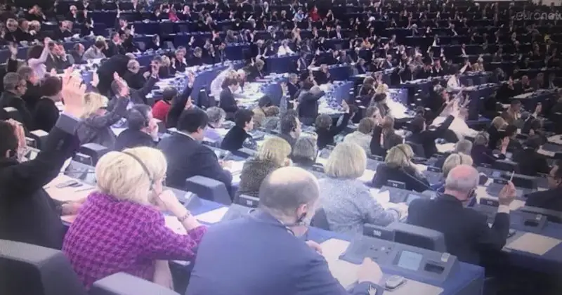 Европарламент обсудил минимальную зарплату