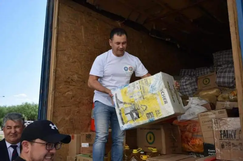 Штаб по сбору гумпомощи пострадавшим от пожаров костанайцам открыт в столичном Доме дружбы