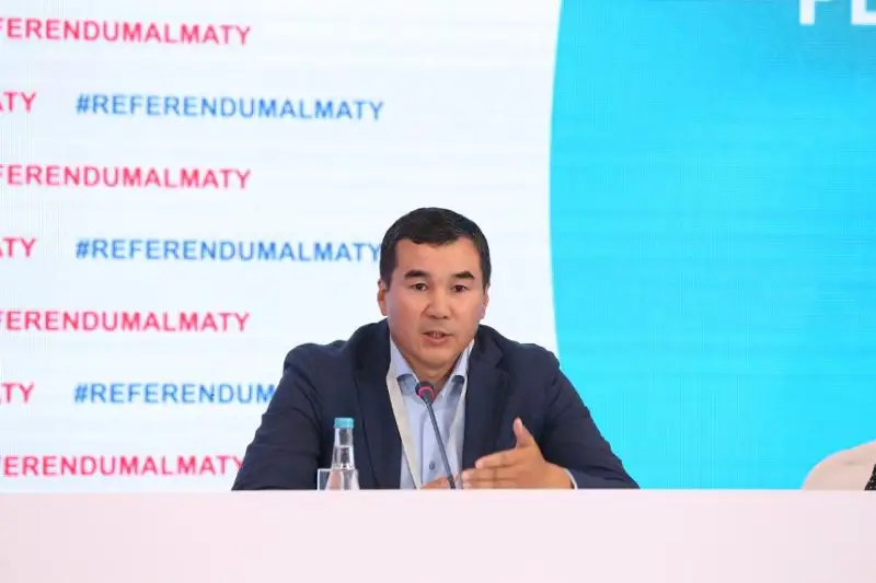 Búkil referendým ýchaskeleri halyqaralyq talapqa saı - qyrǵyz baıqaýshysy