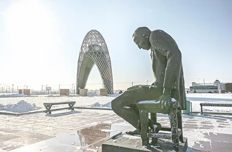 اشتىق پا، اشارشىلىق پا؟