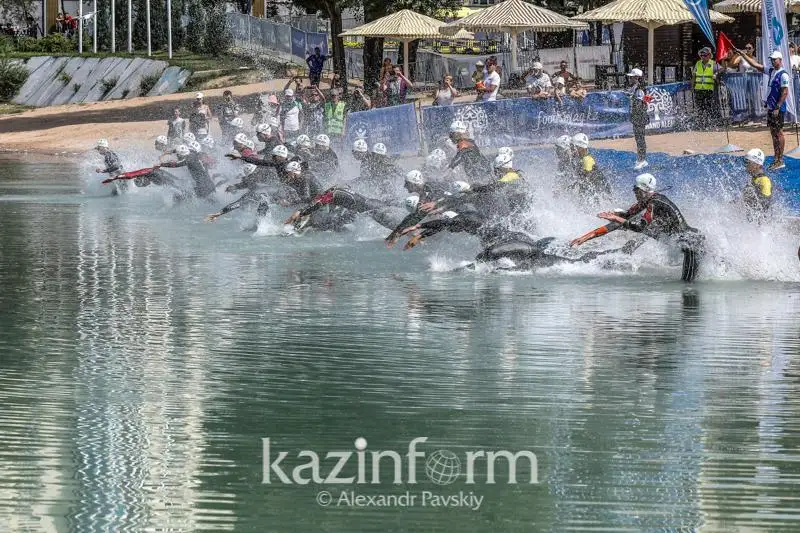 ەلوردادا ترياتلوننان ازيا چەمپيوناتى وتەدى