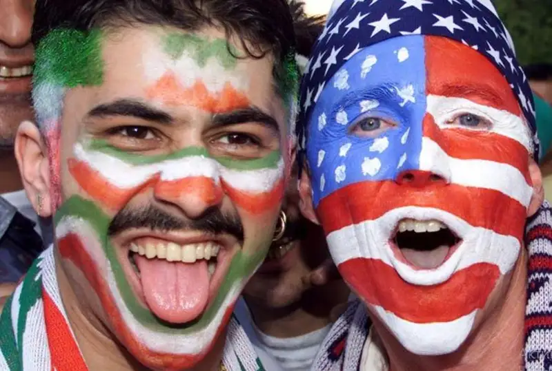 Матч Иран-США: почему сложно сосредоточиться только на футболе?