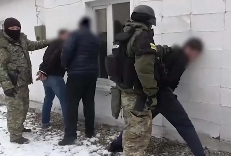 Группу вымогателей задержали в Акмолинской области