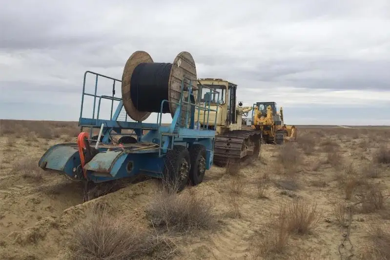 Волоконно-оптическую линию связи проложили в трех селах Мангистауской области
