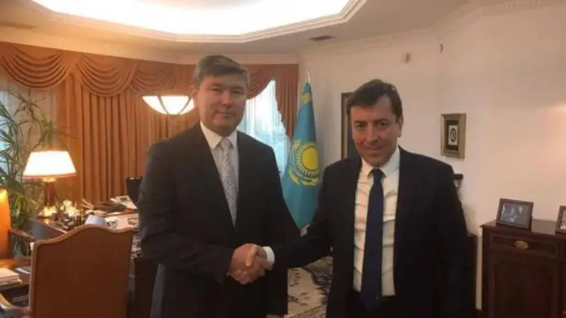 Қазақстан инвестиция салуға ең қолайлы елдердің бірі  - Шетелдегі қазақ тілді БАҚ-қа шолу