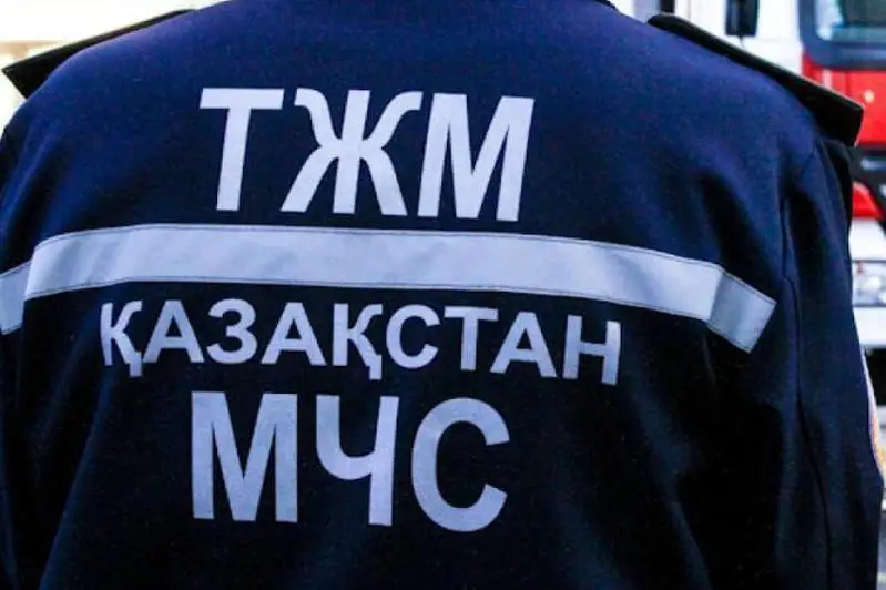 Petropavldaǵy apatta joǵalǵan áıeldi izdeýge astanalyq qutqarýshylar kómektesip jatyr