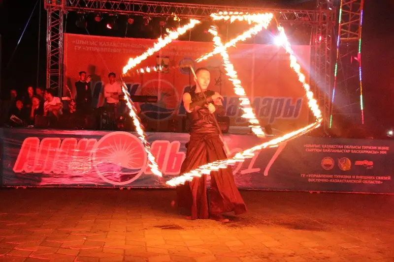 Алакөлдегі фестивальді 10 мыңнан аса демалушы тамашалады