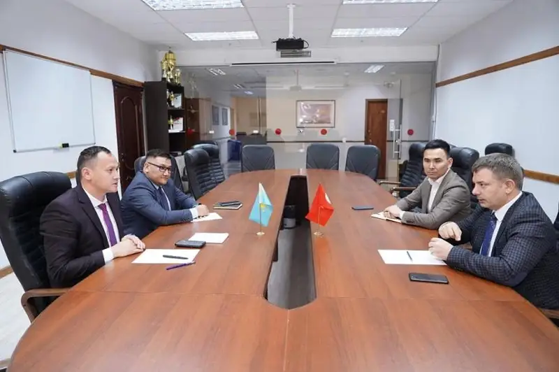 Astanadaǵy arnaıy ekonomıkalyq aımaqta respırator shyǵaratyn zaýyt ashylmaq