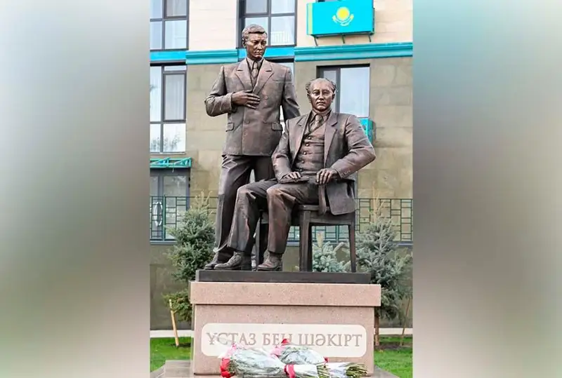 Muhtar Áýezov pen Qaıym Muhamedhanovqa arnalǵan eskertkishtiń avtory – Nurbol Qalıev