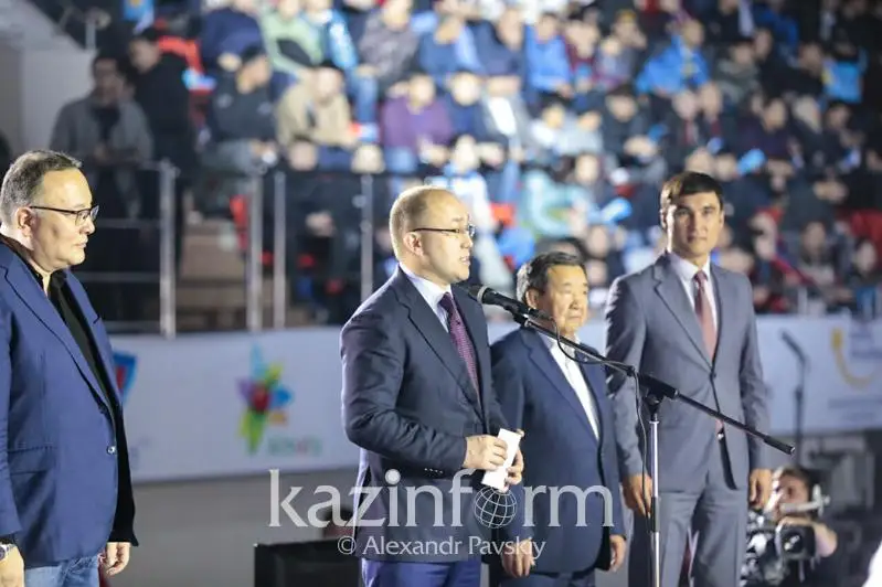 داۋرەن ابايەۆ: «الەم بارىسى» قازاق كۇرەسىن وليمپيادا ويىندارىنا قوسۋ جولىنداعى اۋقىمدى جوبالاردىڭ بىرەگەيى