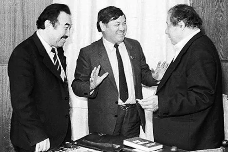 Kamal Smaıylovtyń murasy máńgi jasaı bersin - Máýlen Áshimbaev