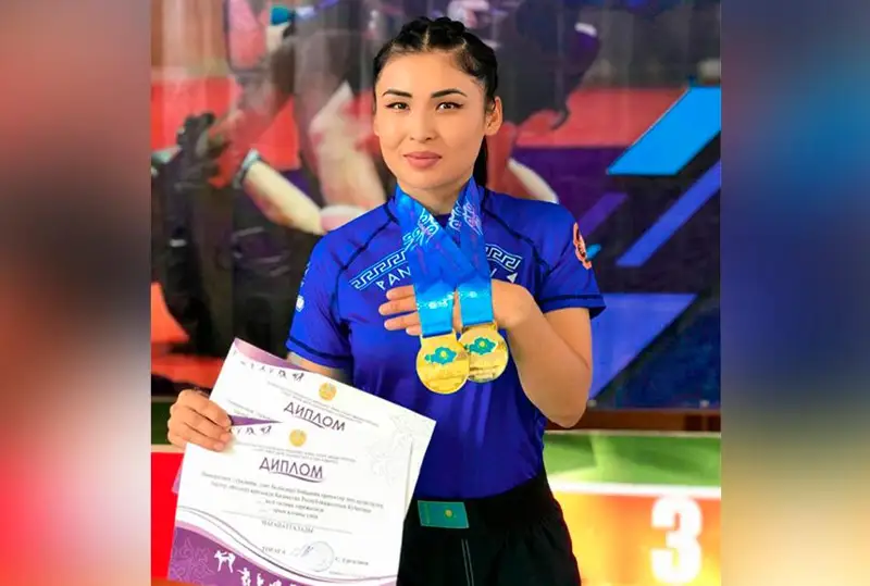 Девушка-полицейский из Костаная одержала победу в чемпионате по панкратиону