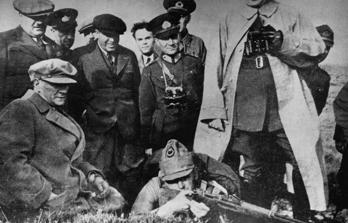 Айшолпан Азияның беделді сыйлығына ие болды -  Шетелдегі қазақ тілді БАҚ-қа шолу