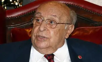 قازاق پەن تۇرىك دوستىعىنىڭ التىن دىڭگەگى بولعان نار تۇلعا