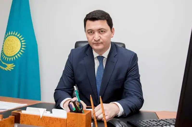 كامالجان نادىروۆ جاڭا قىزمەتكە تاعايىندالدى
