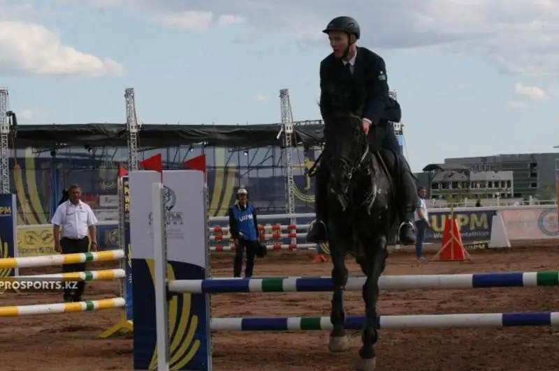 قىتايدا ءوتىپ جاتقان قازىرگى بەسسايىستان قازاقستاندىقتار قولا مەدال جەڭىپ الدى