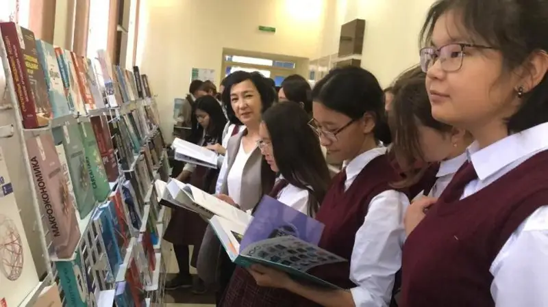 Pavlodarda kitap festıvali ótti