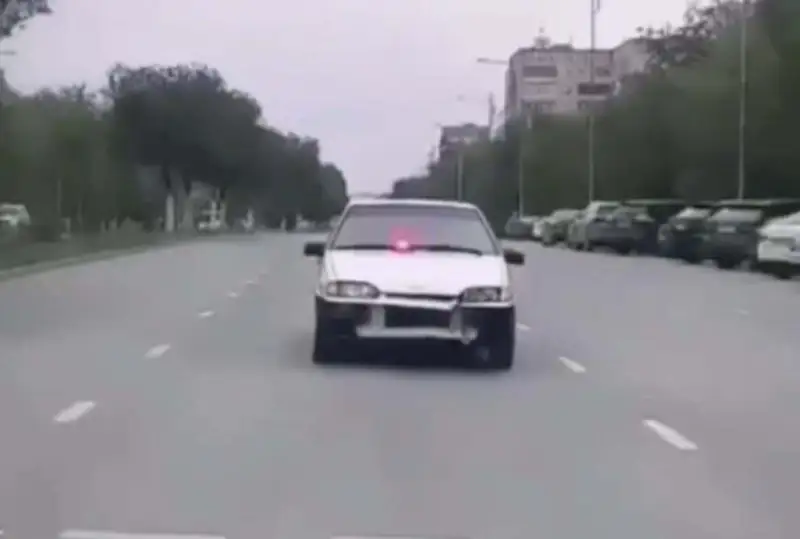 Лихача из видеоролика в соцсети наказали полицейские Актобе