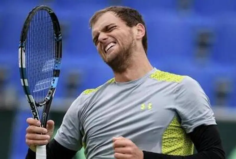 Александр Недовесов  неудачно стартовал на турнире в Австрии