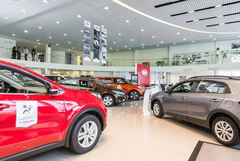 Рекорд посещаемости установлен в автосалонах Allur