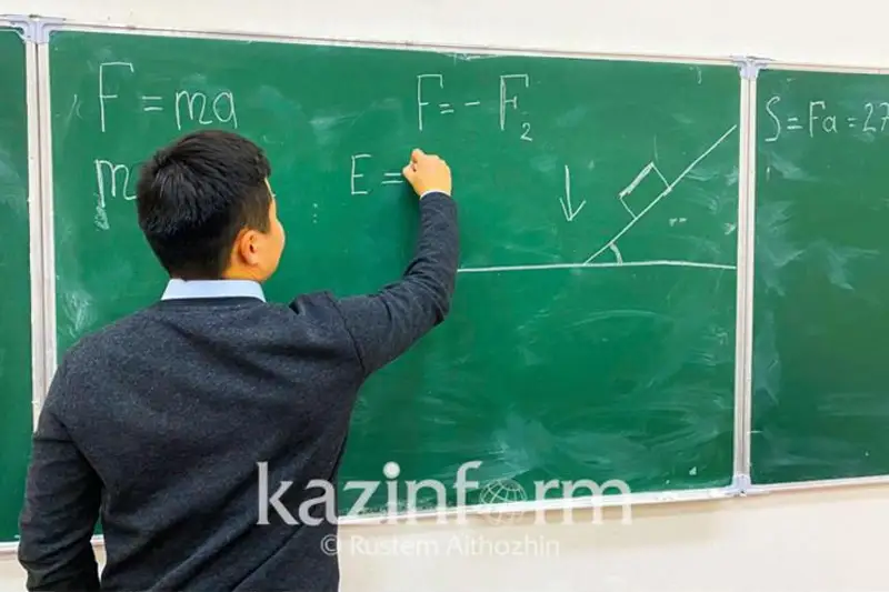 Bıyl oqýshylardyń 9 % mektep muǵalimi mamandyǵyn tańdady - mınıstr