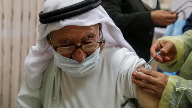 «كورونۆيرۋستى جەڭگەن العاشقى ەل». يزرايل كارانتيندى تولىعىمەن الىپ تاستايدى