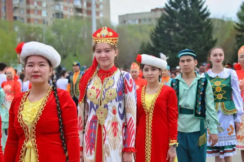 Праздничные концерты организовали на Первомай в ВКО