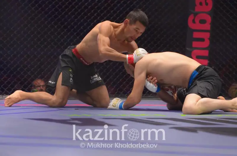 Боец из РК Сабит Жусупов нокаутировал соперника в первом раунде на турнире Eagle FC 50