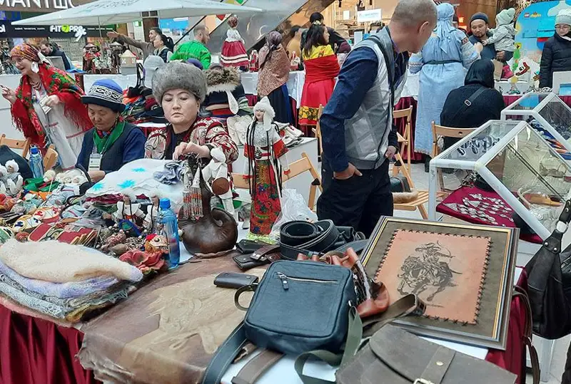 Более 20 мастеров приехали на международный фестиваль ремесленников в  СКО