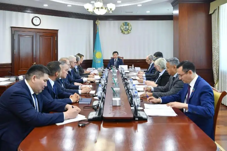 Поправки в закон о республиканском бюджете обсудят в Мажилисе