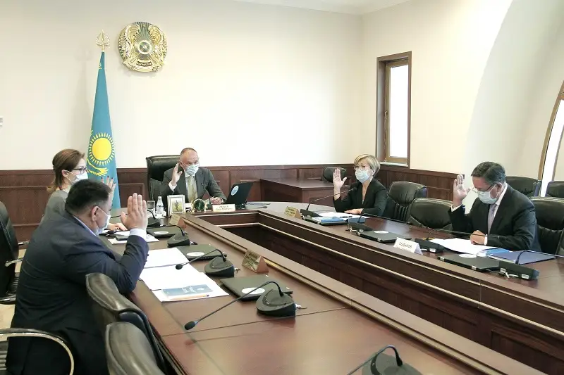 سەنات دەپۋتاتى داريعا نازاربايەۆانىڭ وكىلەتتىگى توقتاتىلدى