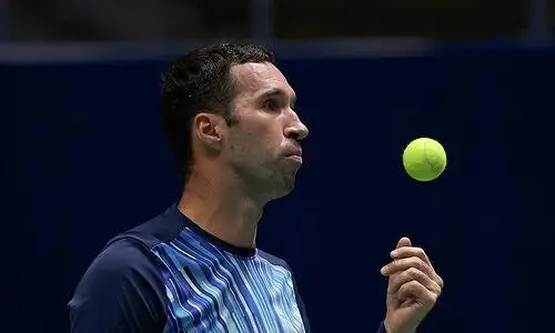 Казахстан стартовал с поражения в матче Кубка Дэвиса