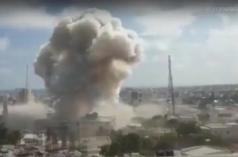 Взрывы прогремели в столице Сомали