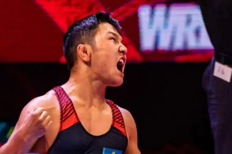 Казахстанец Мерей Базарбаев вышел в финал чемпионата мира U20 по вольной борьбе