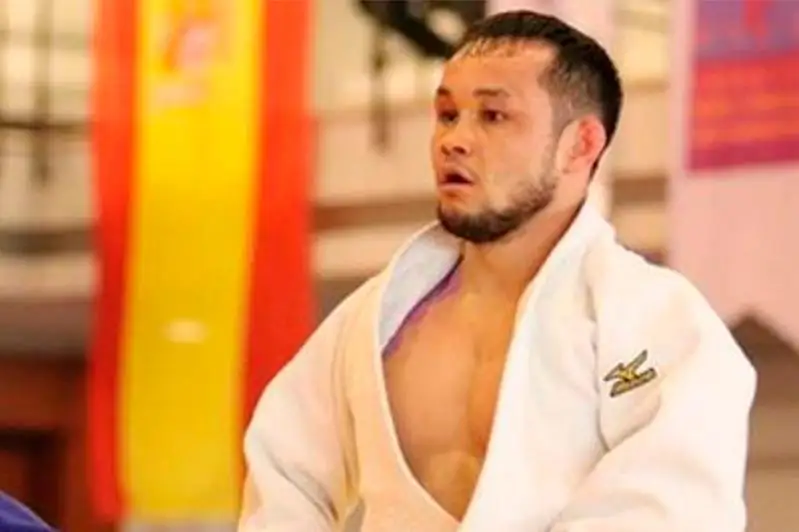 پاراليمپيادا: قازاقستاندىق دزيۋدوشى ءانۋار ساريەۆ كۇمىس جۇلدەگەر اتاندى