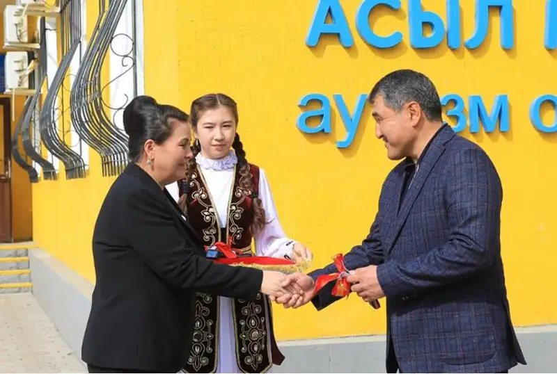 Более 3 тысяч детей с особыми потребностями обучаются в обычных школах Жамбылской области