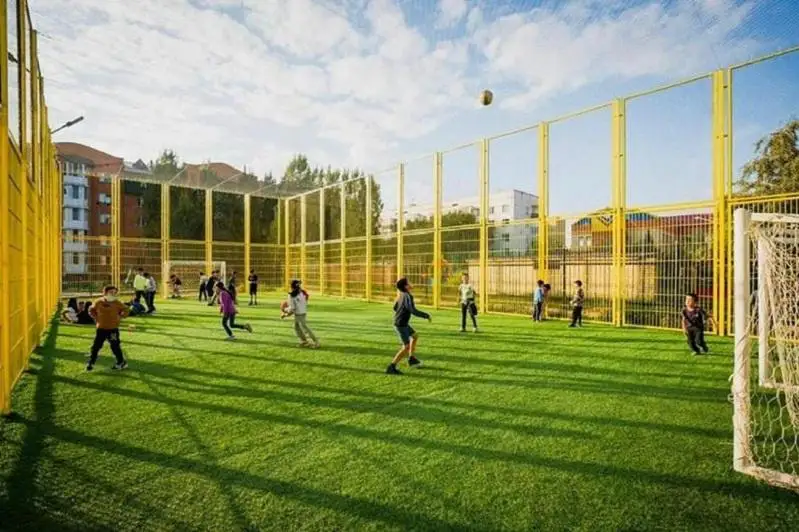 Новые скверы появятся в столичном жилом массиве Интернациональный