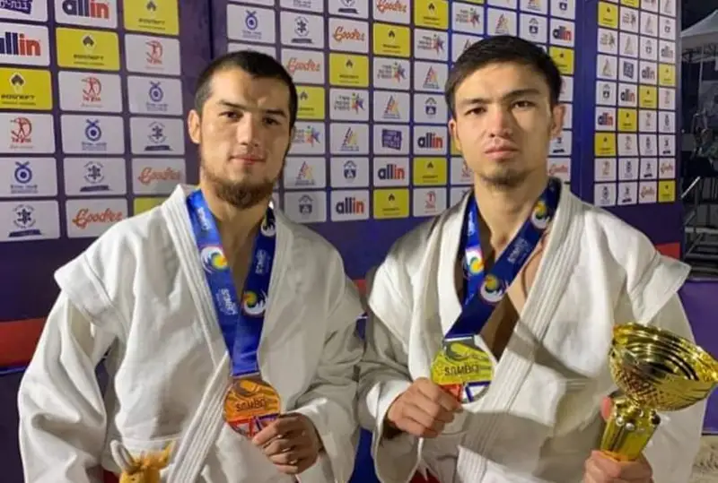 Атырауский борец стал чемпионом мира по пляжному самбо