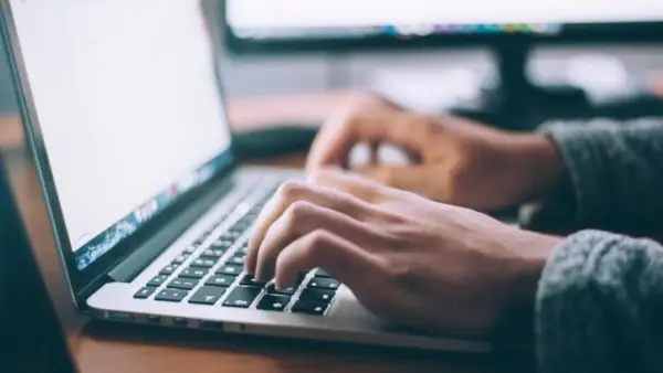 توتەنشە جاعداي كەزىندە كىمدەر قاشىقتان جۇمىس ىستەيدى جانە جالاقىسى قالاي تولەنەدى