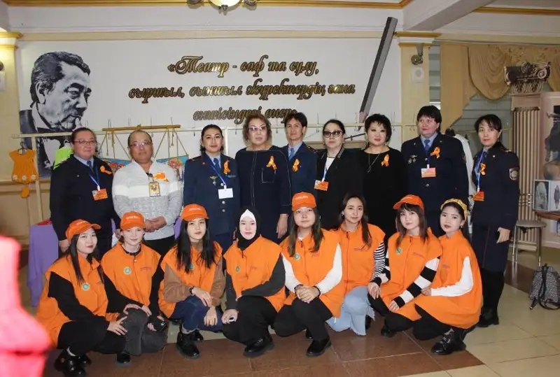 Спектакль «Клетка» показали в жамбылском театре - акция «16 дней против насилия»