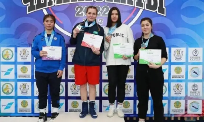 Определились чемпионки Казахстана по боксу 2022 года
