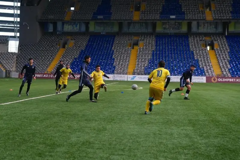 ەلوردادا مادەنيەت قىزمەتكەرلەرى اراسىندا شاعىن فۋتبولدان تۋرنير ءوتتى