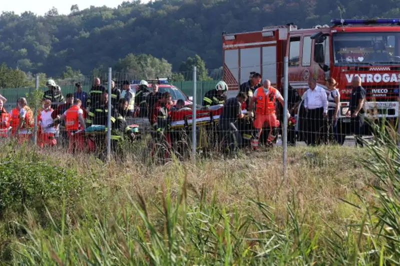 Автобус с паломниками из Польши попал в ДТП в Хорватии:12 человек погибли