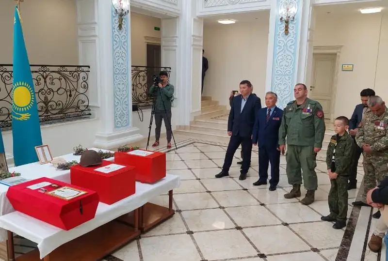 Останки трех погибших в годы ВОВ воинов-казахстанцев доставят на родину из России