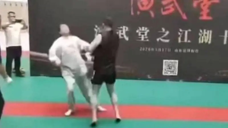 م م ا فايتەرى قارسىلاسىن ەكى رەت قۇلاتىپ، 30 سەكۋندتا نوكاۋتقا ءتۇسىردى