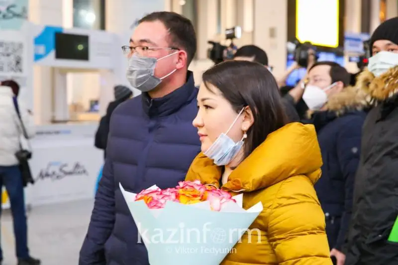 Elshilikke jetkende úıimizge kelgendeı boldyq – Ýkraınadan oralǵan otandasymyz