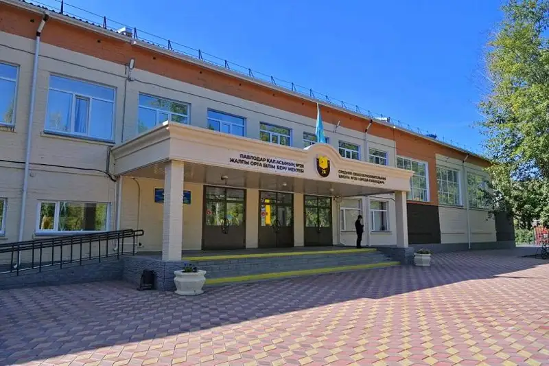 Павлодарскую школу полностью восстановили после пожара