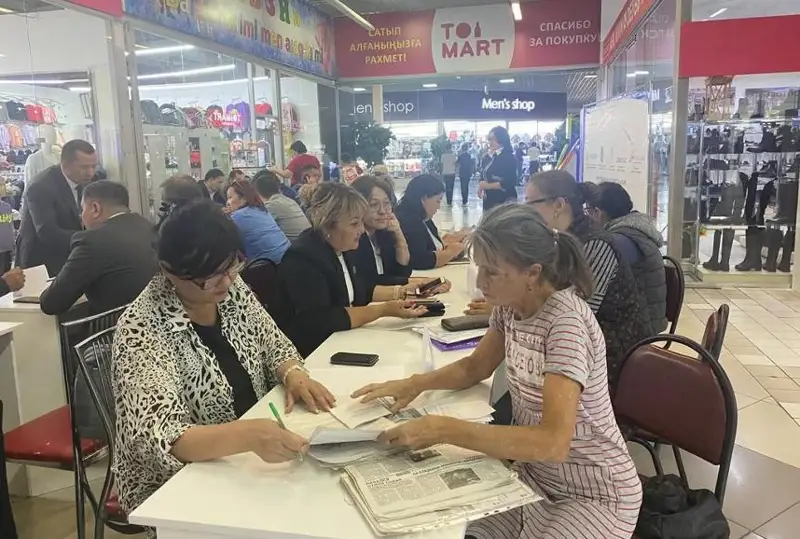 Қонаев қаласында өткен Халық заңгері акциясына 80-нен астам адам жүгінген